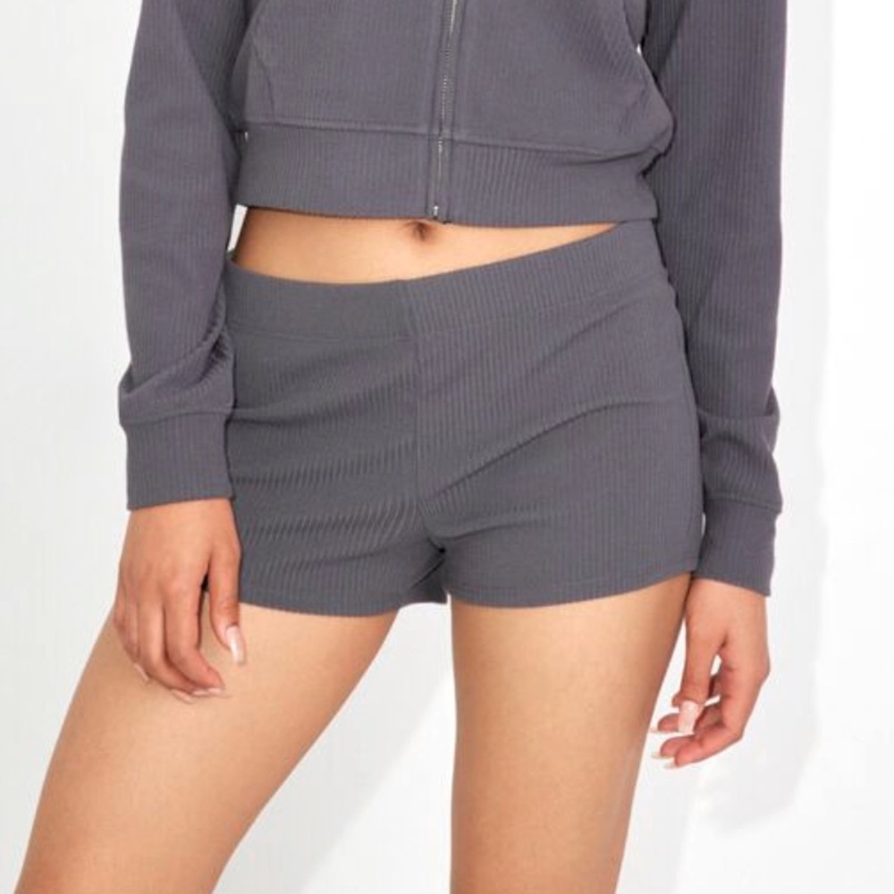 NWT Woman’s Fitted Ribbed Lounge Shorts by GARAGE
